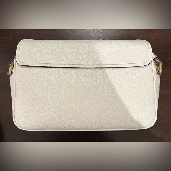 This Prada Vitello Phenix Flap Crossbody Bianco - Picture 7 of 8